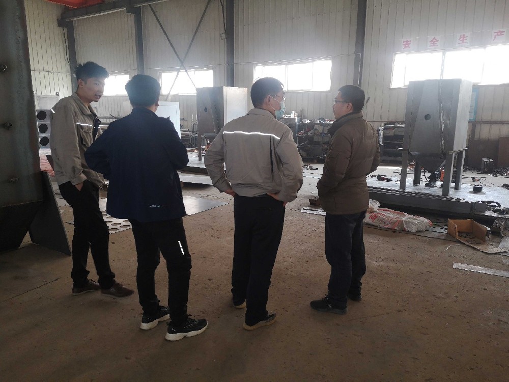 客戶(hù)至青島不二噴砂科技有限公司參觀考察